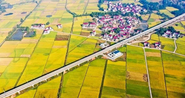 再次出發(fā)！最美鐵路紅色昌贛等你來