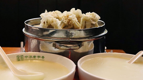 追夢中國人｜王和茂：一碗“頭腦”，講述百年舌尖上的早餐