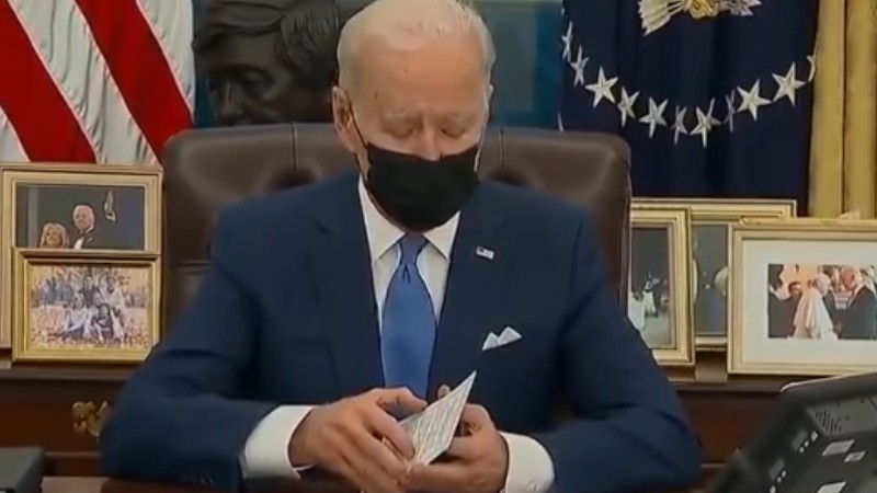 美國FBI遇數(shù)十年來最血腥事件！拜登慰問遇害特工家屬