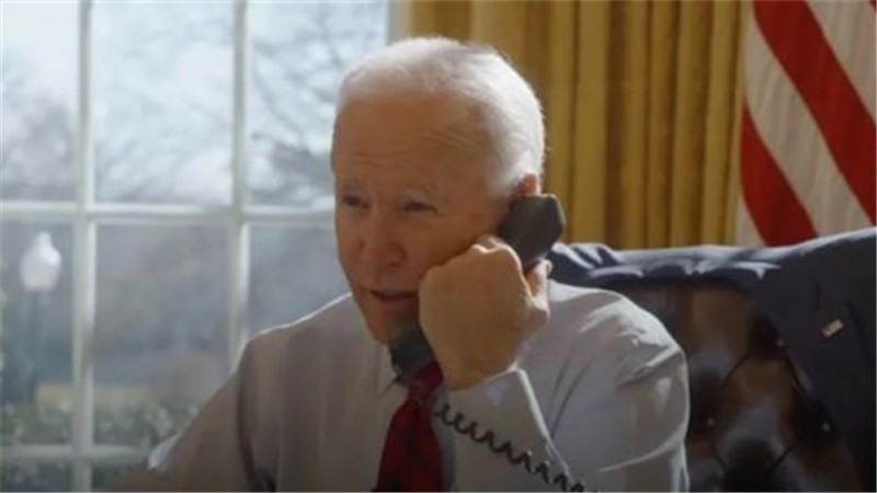 拜登拿起電話，又刷一個(gè)“第一次”