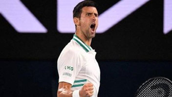 九進決賽 九度奪冠！德約科維奇衛(wèi)冕“澳網(wǎng)之王”