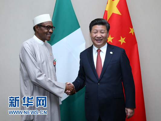 12月4日，國(guó)家主席習(xí)近平在約翰內(nèi)斯堡會(huì)見尼日利亞總統(tǒng)布哈里。 新華社記者 龐興雷 攝 