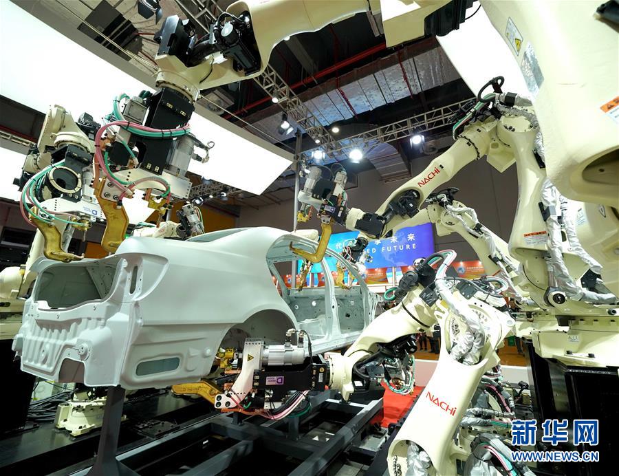 (新華全媒頭條·圖文互動)(2)共享中國機遇 共創(chuàng)美好未來——聆聽首屆中國國際進(jìn)口博覽會上的開放發(fā)展奏鳴曲