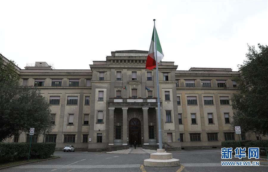 (國際·出訪配合·圖文互動(dòng))(2)通訊:我們的夢想里一定有中國——意大利羅馬國立住讀學(xué)校師生熱議習(xí)近平主席回信