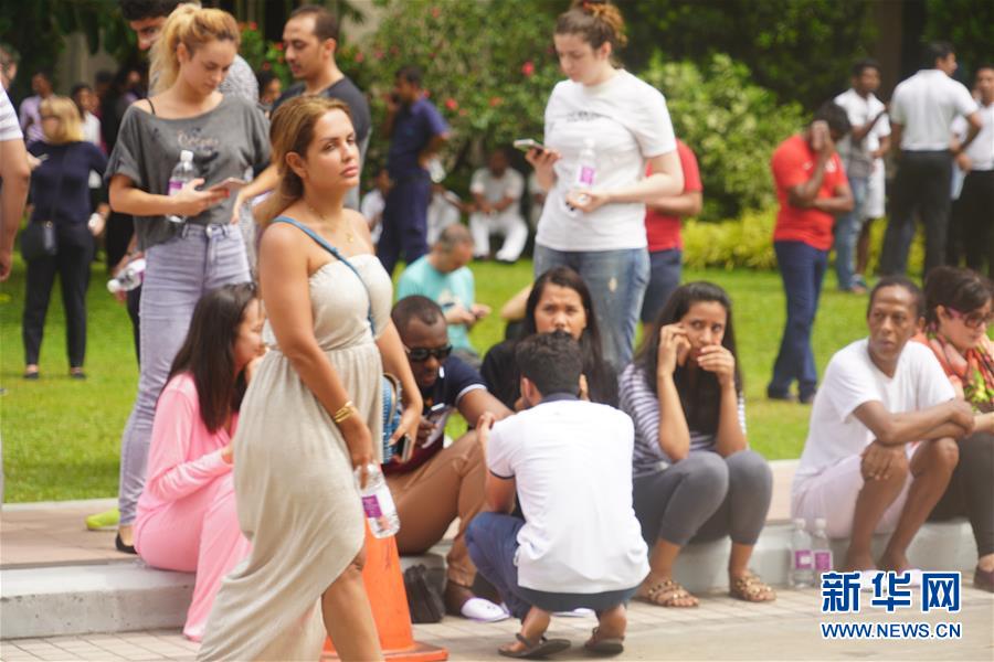 (國際)(1)斯里蘭卡首都多處發(fā)生爆炸 傷亡嚴(yán)重