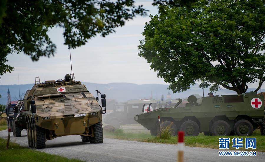 (國際·圖文互動)(5)中德“聯(lián)合救援—2019”衛(wèi)勤實兵聯(lián)合演習(xí)開始整合訓(xùn)練