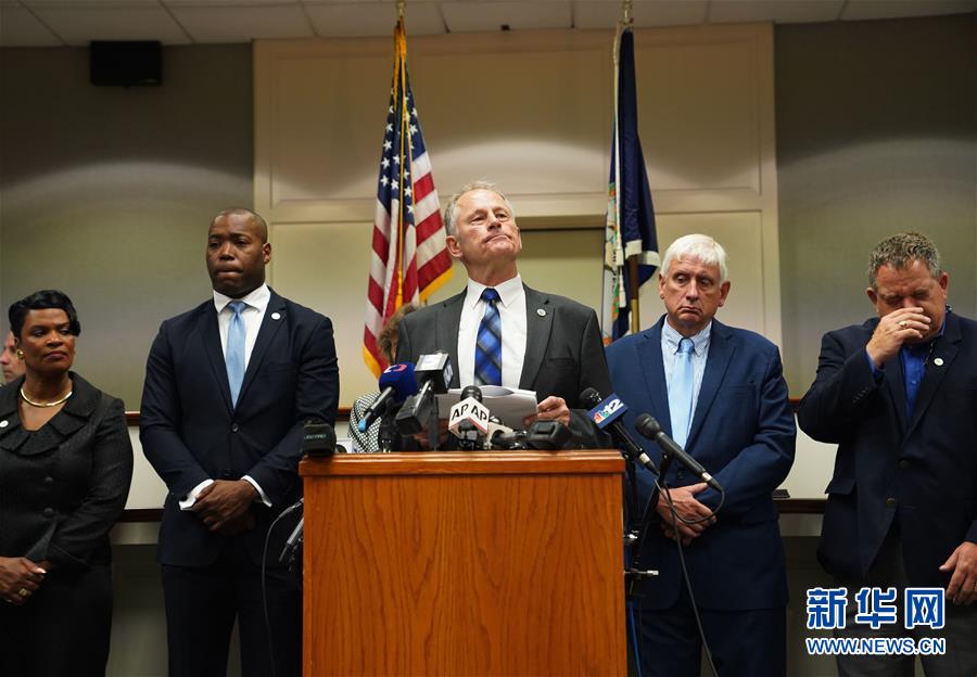 (國(guó)際·圖文互動(dòng))(9)特稿:2019美國(guó)控槍難題未解 槍聲不斷又一年