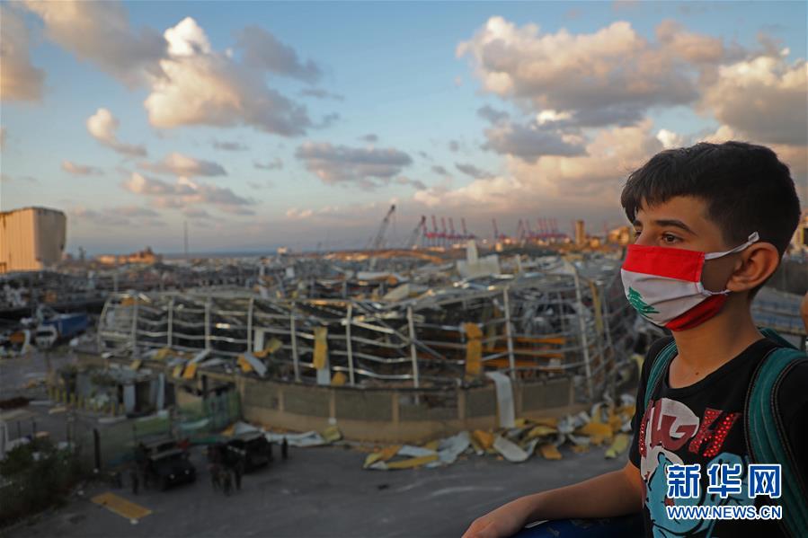 (國際)(5)黎巴嫩軍方:搜救行動在繼續(xù) 找到生還者希望渺茫