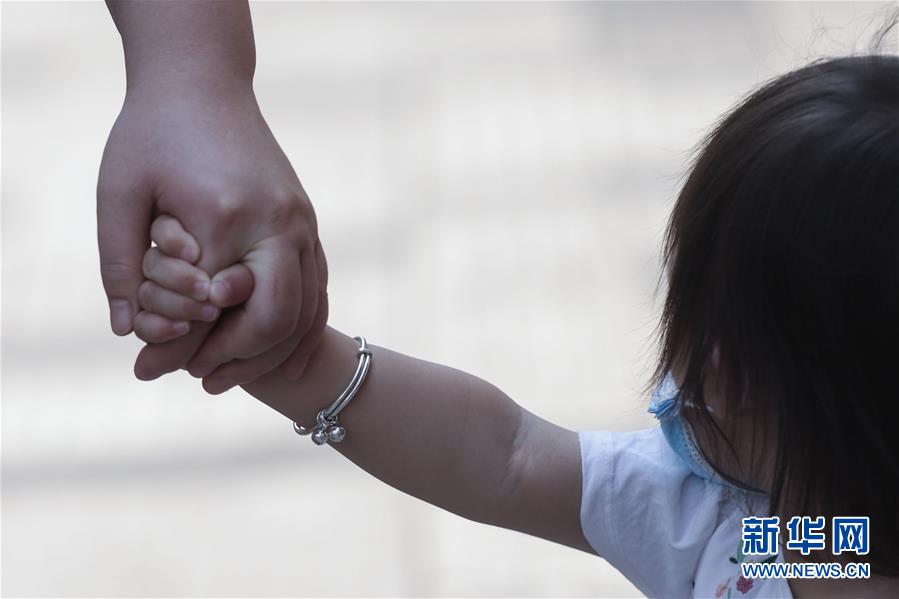 (國(guó)際疫情·圖文互動(dòng))(1)巴西新冠確診病例破500萬