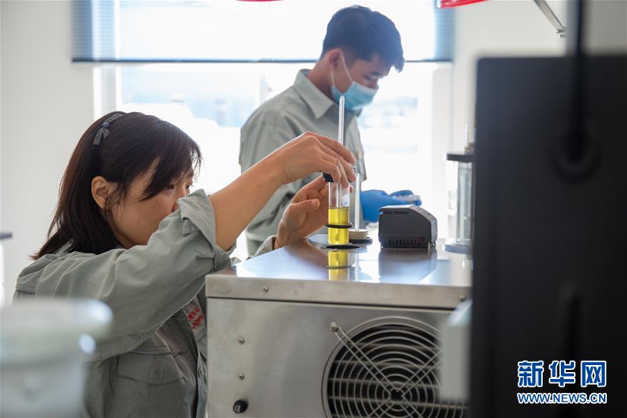 (國際)(5)中老合資老撾首個(gè)石油煉化項(xiàng)目投產(chǎn)