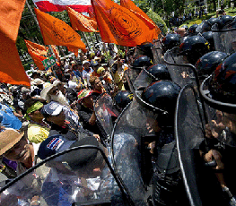 泰國“軍管”能否止亂？