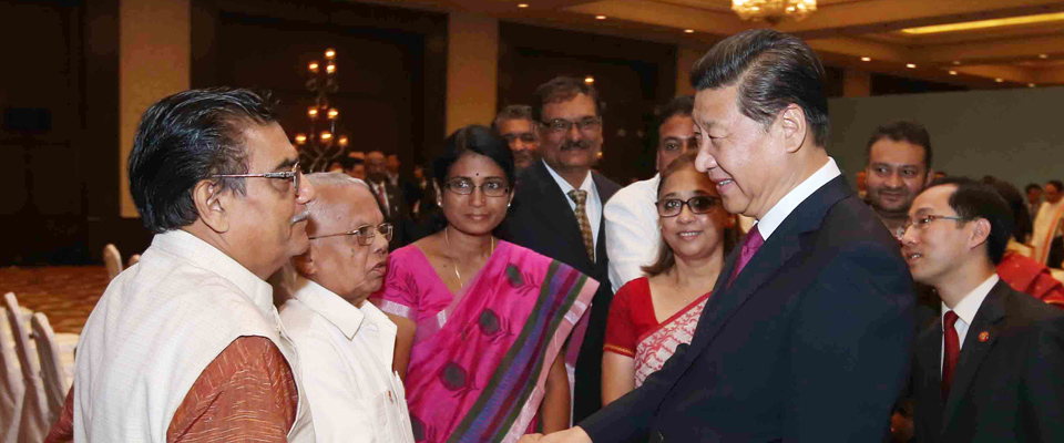 習(xí)近平會見印度友好人士、友好團體代表并頒發(fā)和平共處五項原則友誼獎