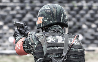 0.6秒能做什么？特戰(zhàn)隊員出槍擊發(fā)一氣呵成