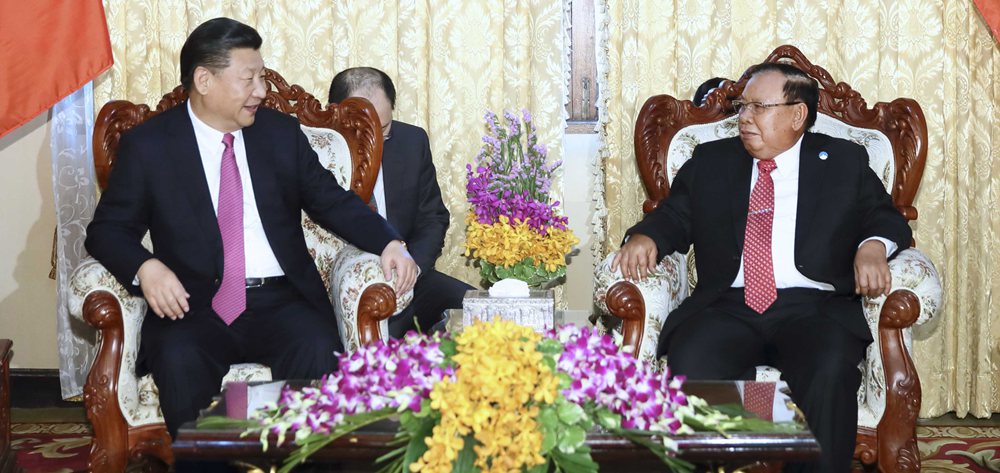 習(xí)近平同老撾人民革命黨中央委員會總書記、國家主席本揚(yáng)舉行會談