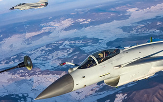 2017軍旅影像：這一年，中國戰(zhàn)機很忙