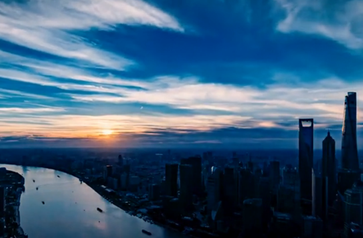 這一刻，瞰上海